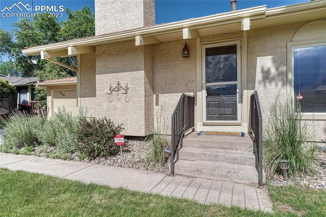 1109 Panorama Drive