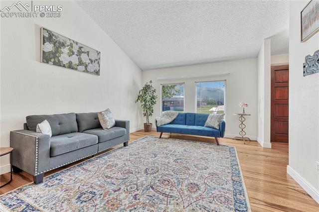 1109 Panorama Drive