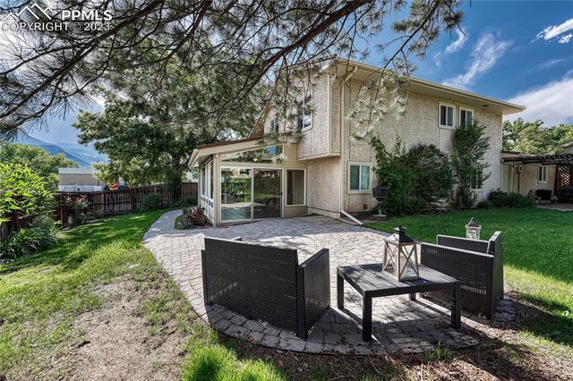 1109 Panorama Drive