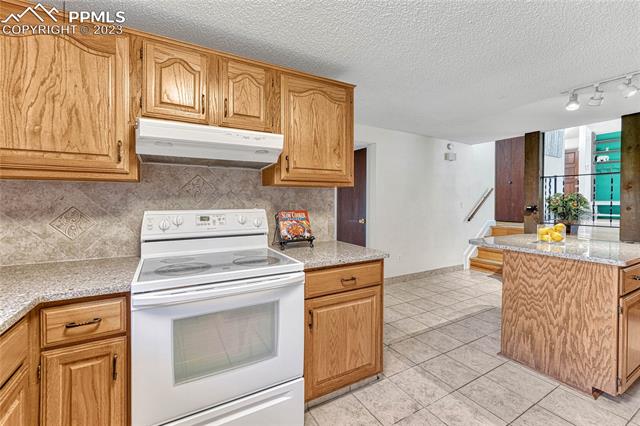 1109 Panorama Drive