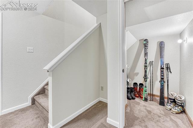 5039 Broadmoor Bluffs Drive