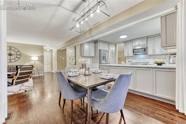 5039 Broadmoor Bluffs Drive