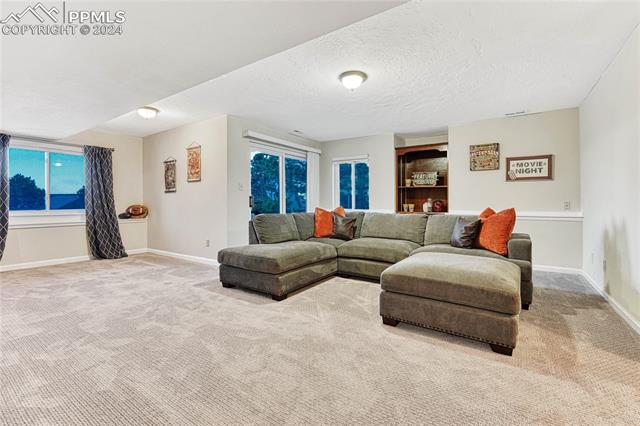 5039 Broadmoor Bluffs Drive