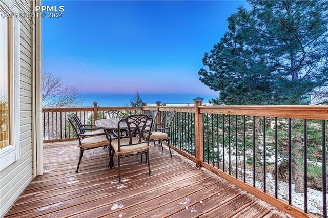 5039 Broadmoor Bluffs Drive