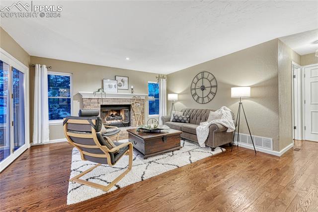 5039 Broadmoor Bluffs Drive