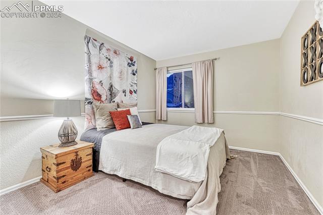 5039 Broadmoor Bluffs Drive