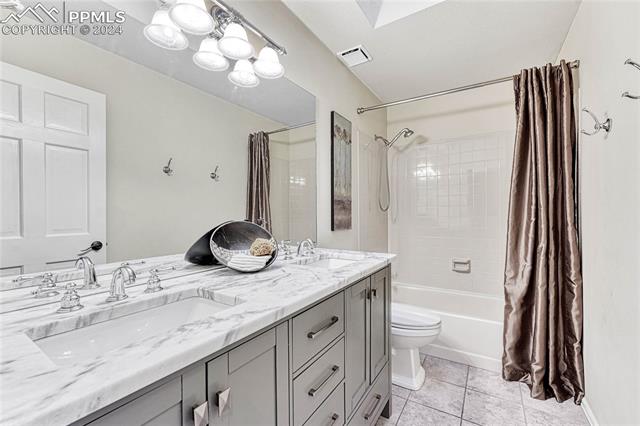 5039 Broadmoor Bluffs Drive