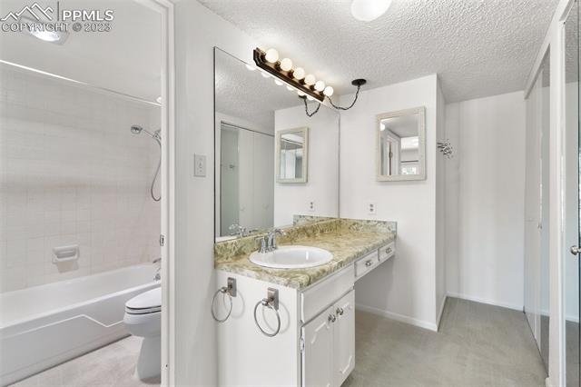 1094 Fontmore Road Unit: C