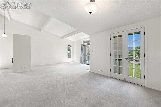 1094 Fontmore Road Unit: C