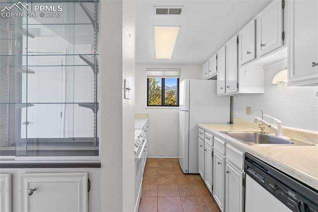 1094 Fontmore Road Unit: C