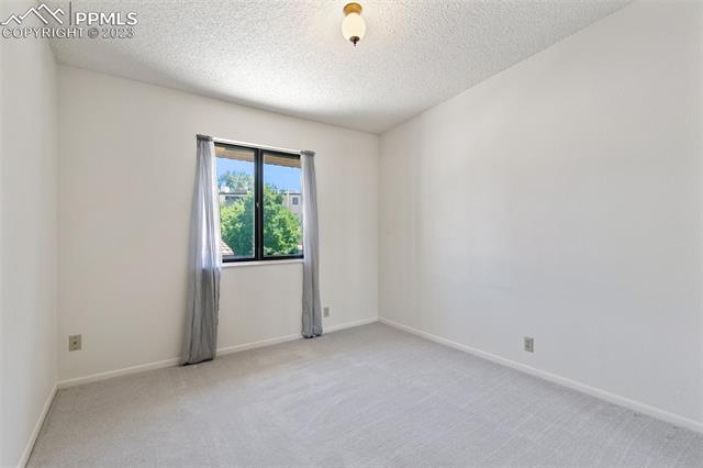 1094 Fontmore Road Unit: C