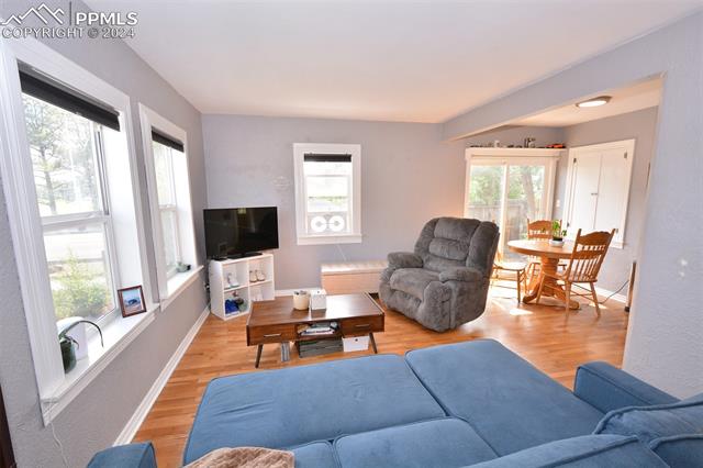 1035 E Vermijo Avenue