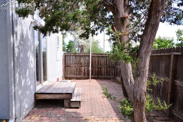 1035 E Vermijo Avenue