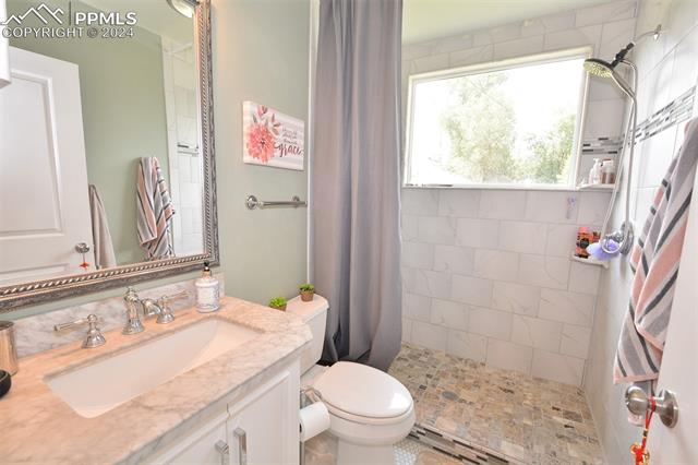 1035 E Vermijo Avenue