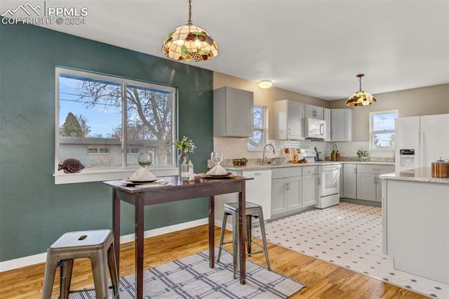 3713 Manchester Street