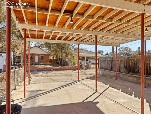 850 E Abriendo Avenue