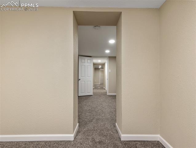 850 E Abriendo Avenue