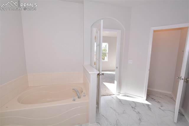 9542 Orchard Park Trail