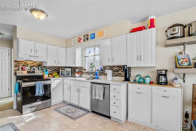 411 Wilhelmia Avenue