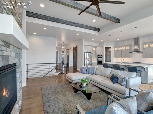 2585 Brogans Bluff Drive