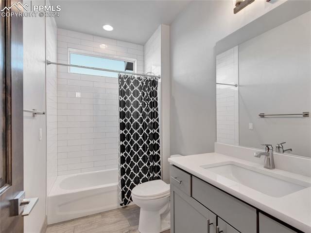 2585 Brogans Bluff Drive