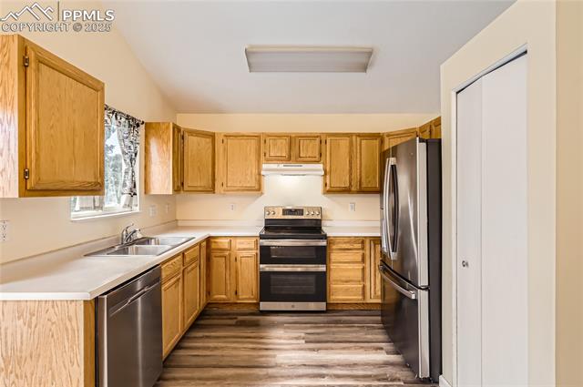 1175 Marsh Hawk Drive