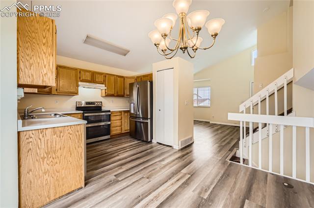 1175 Marsh Hawk Drive