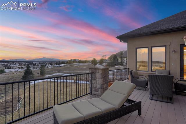 2132 White Cliff Way