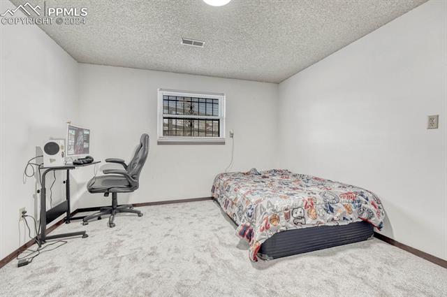 6817 MILLBROOK Circle