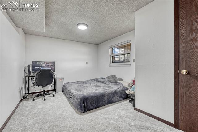 6817 MILLBROOK Circle