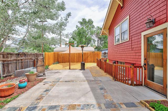 1016 N Arcadia Street