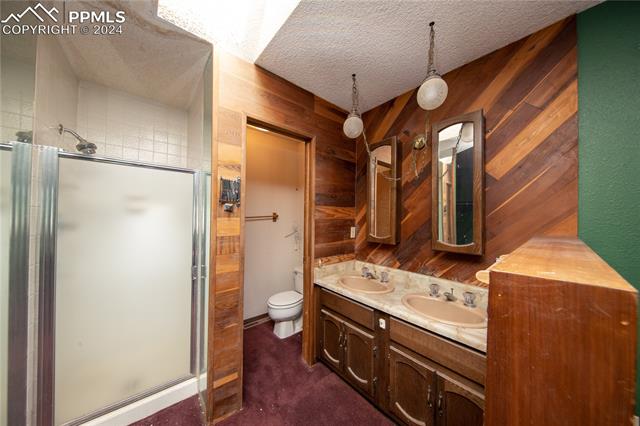 330 Crystal Hills Boulevard