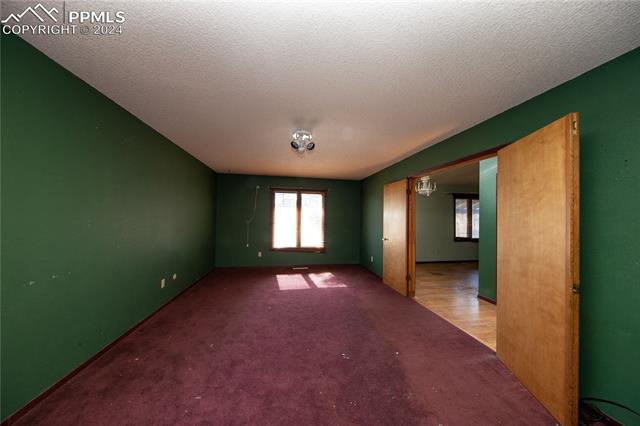 330 Crystal Hills Boulevard