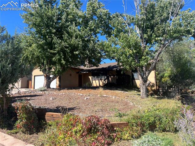 330 Crystal Hills Boulevard