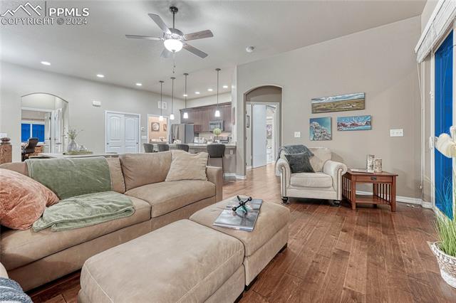 405 Mountain Brush Heights