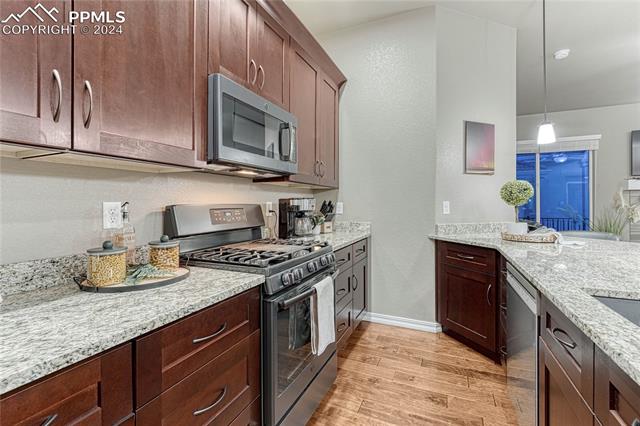 405 Mountain Brush Heights