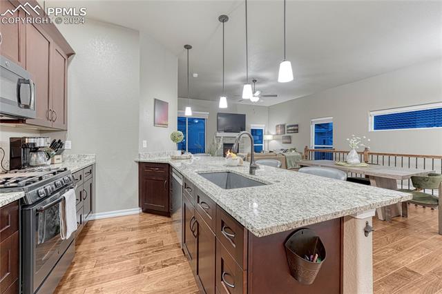 405 Mountain Brush Heights