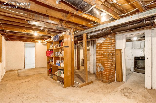 17 Cheyenne Boulevard