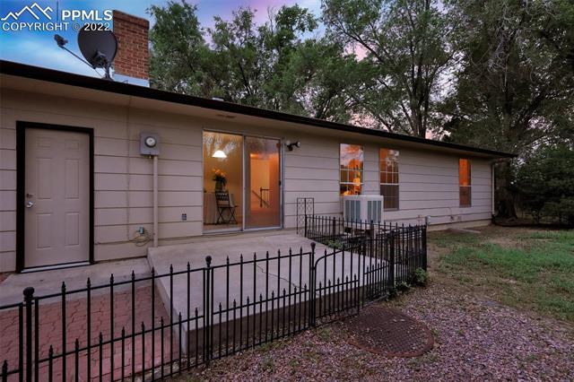 2075 Pima Drive