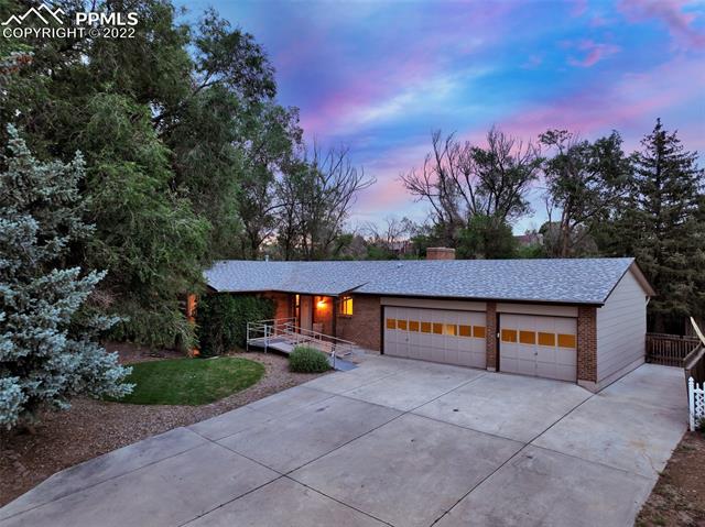 2075 Pima Drive