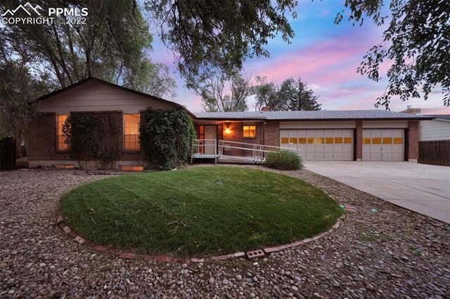2075 Pima Drive