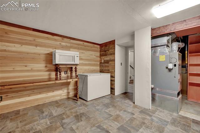 2075 Pima Drive