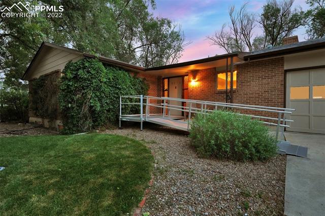 2075 Pima Drive