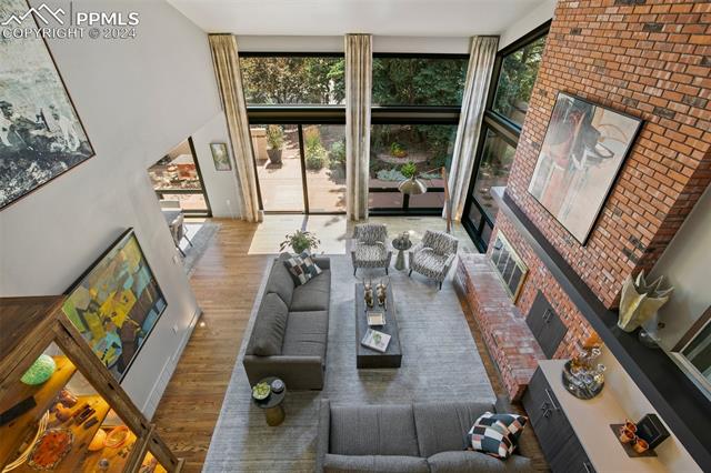 703 Count Pourtales Drive