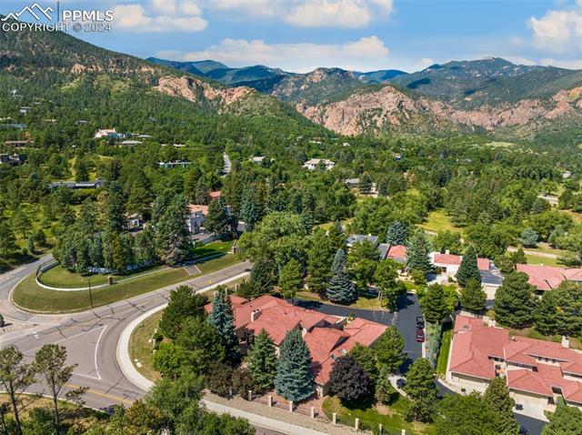 703 Count Pourtales Drive