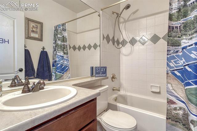 16115 Gold Creek Drive