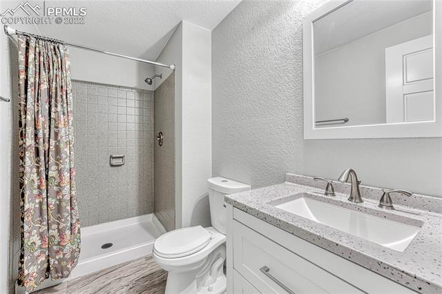 4720 Russett Oak Court