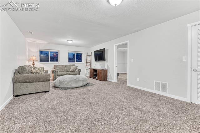4720 Russett Oak Court