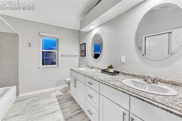 4720 Russett Oak Court