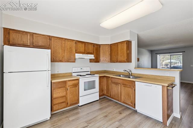 7636 Lexington Manor Drive